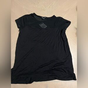 Cable & Gauge Black Short Sleeve Top